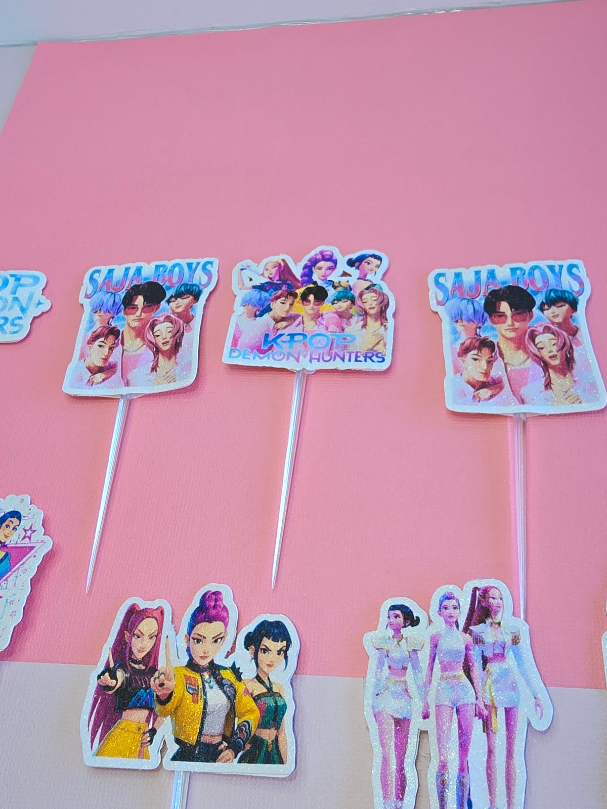 12 Pcs Glitter Cupcake Toppers. 12 Design k pop Cupcake Toppers. Food Decoration, Picks for Party Supplies