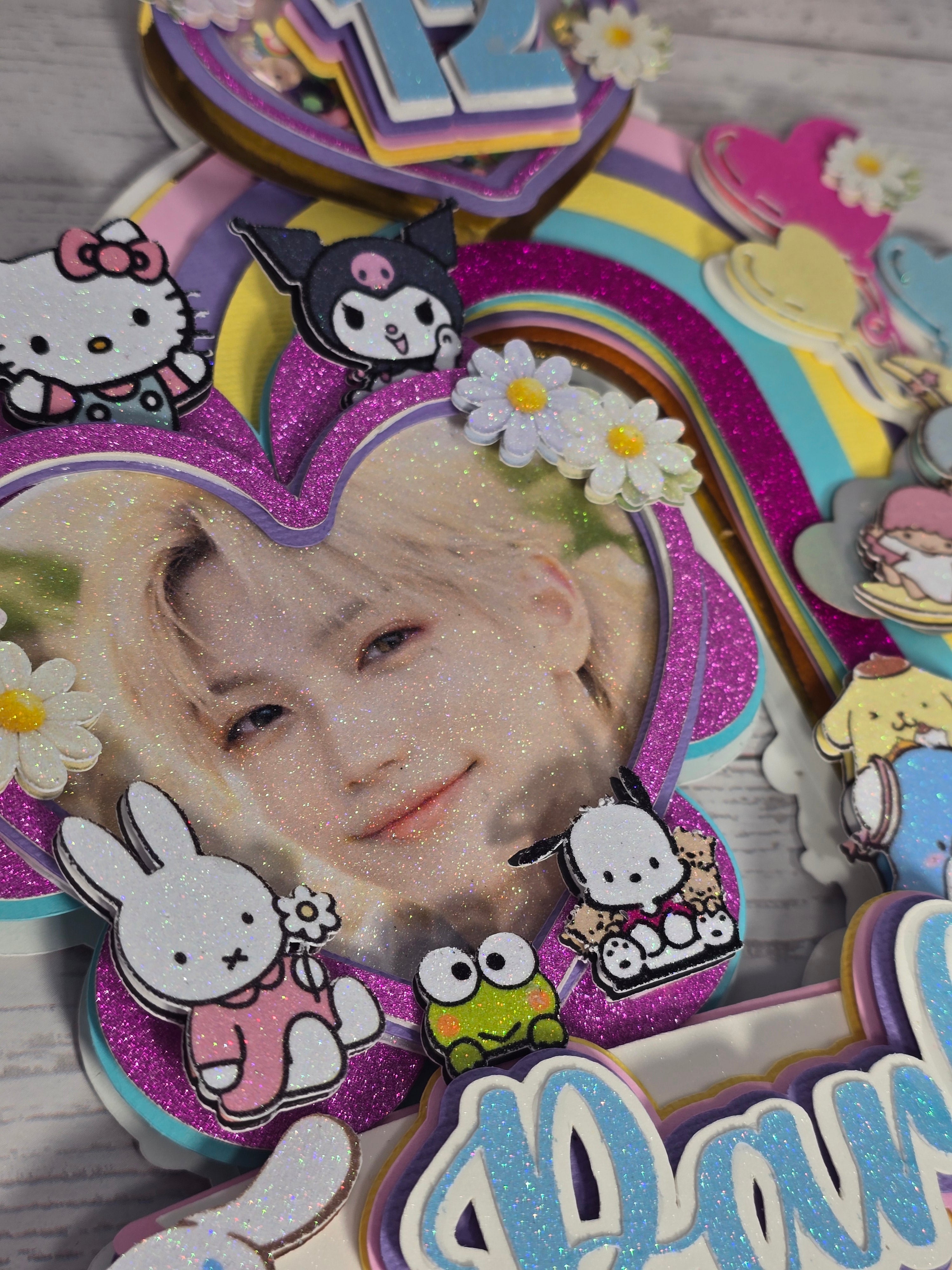 Personalized 3D Stray Kids x Sanrio Cake Topper – Glitter with Name & Age