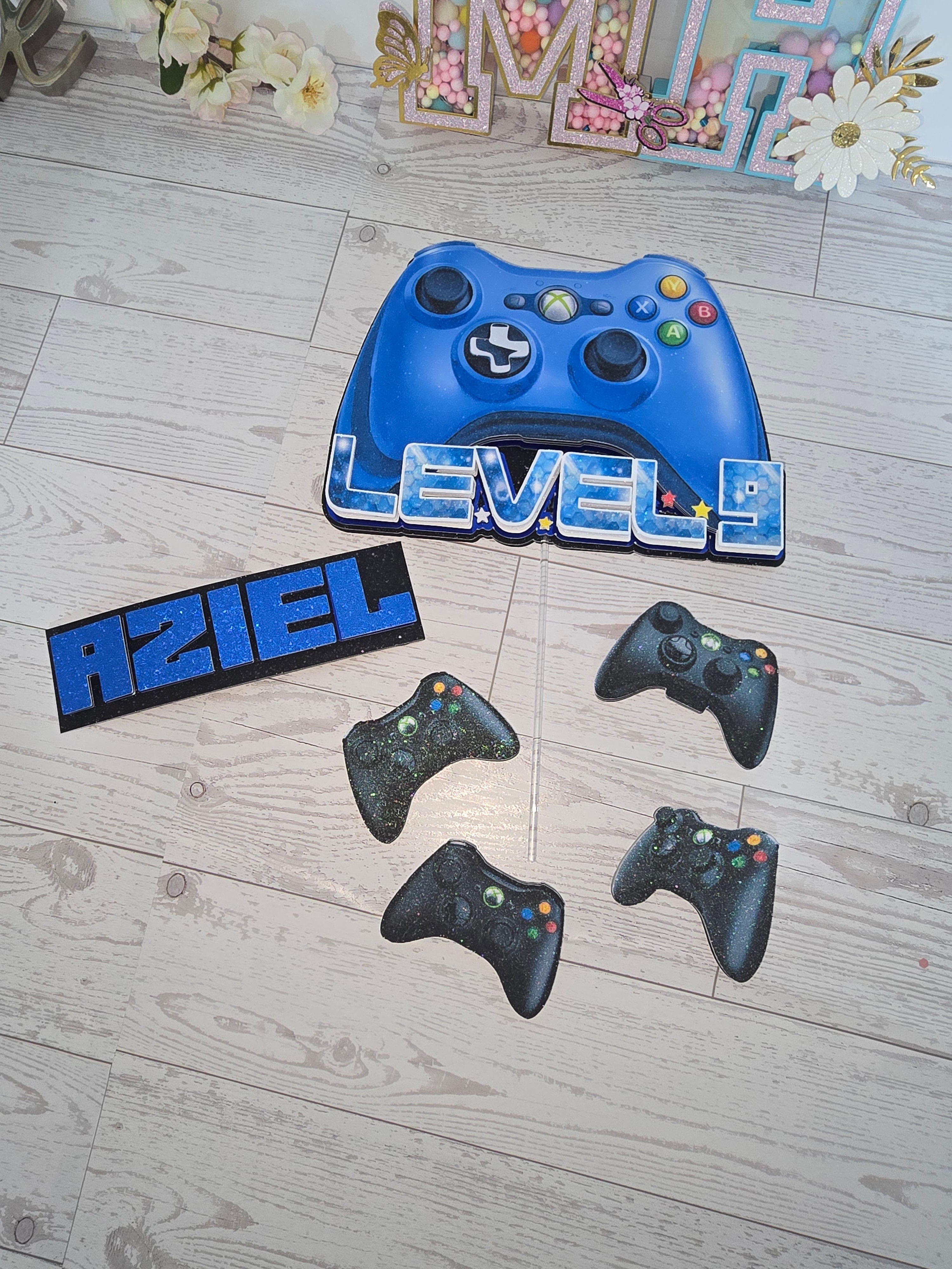 Personalized 3D Video Game Cake Topper – Glitter with Name and Age