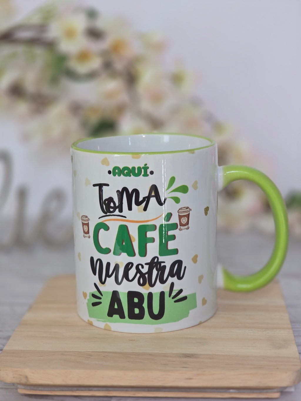 Taza Personalizada Día de la Madre | Mamá, Abuela, Abu, Bisabuela | 11oz Cerámica