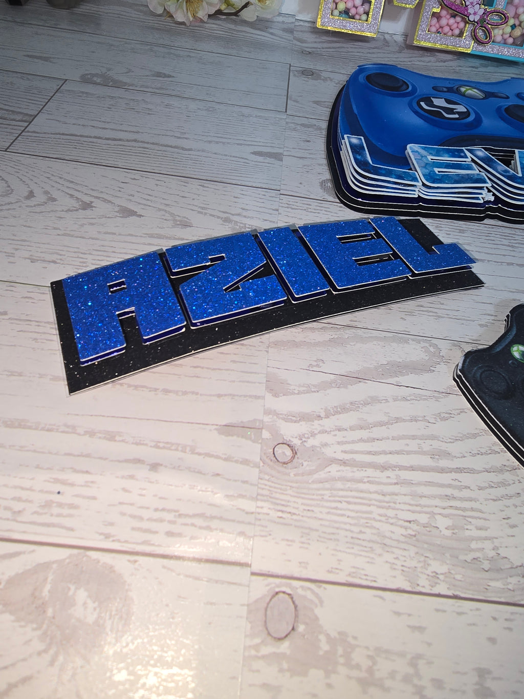 Personalized 3D Video Game Cake Topper – Glitter with Name and Age