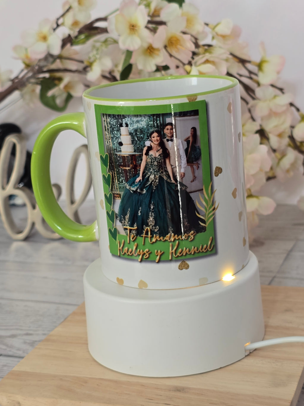 Taza Personalizada Día de la Madre | Mamá, Abuela, Abu, Bisabuela | 11oz Cerámica