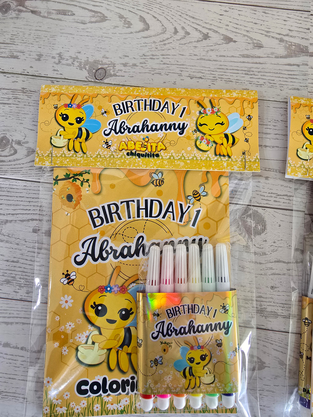 12 Personalized Coloring Book Set + 6 Markers | Kids Birthday Party Favors – Sold by Dozen Abejita
