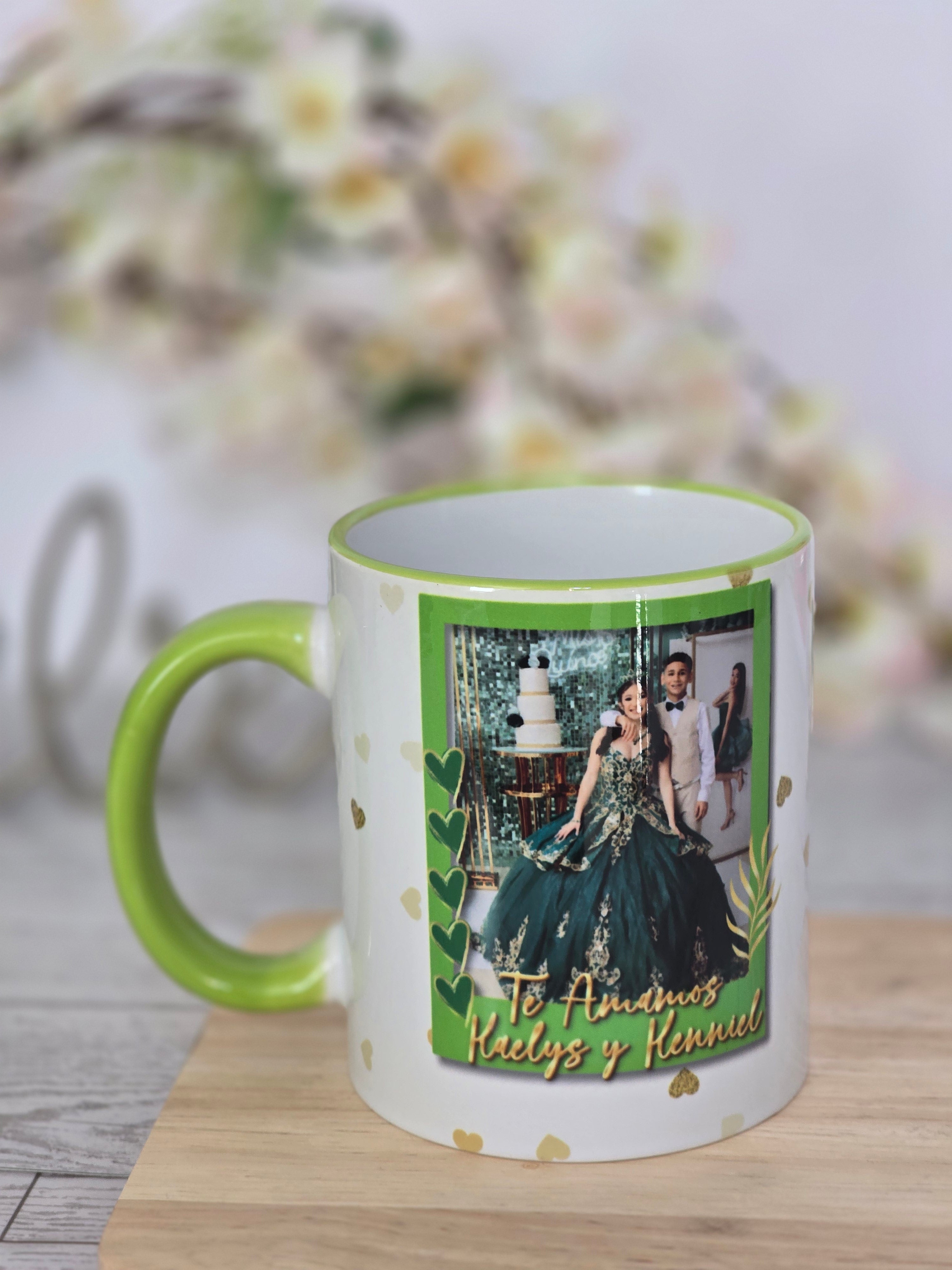 Taza Personalizada Día de la Madre | Mamá, Abuela, Abu, Bisabuela | 11oz Cerámica