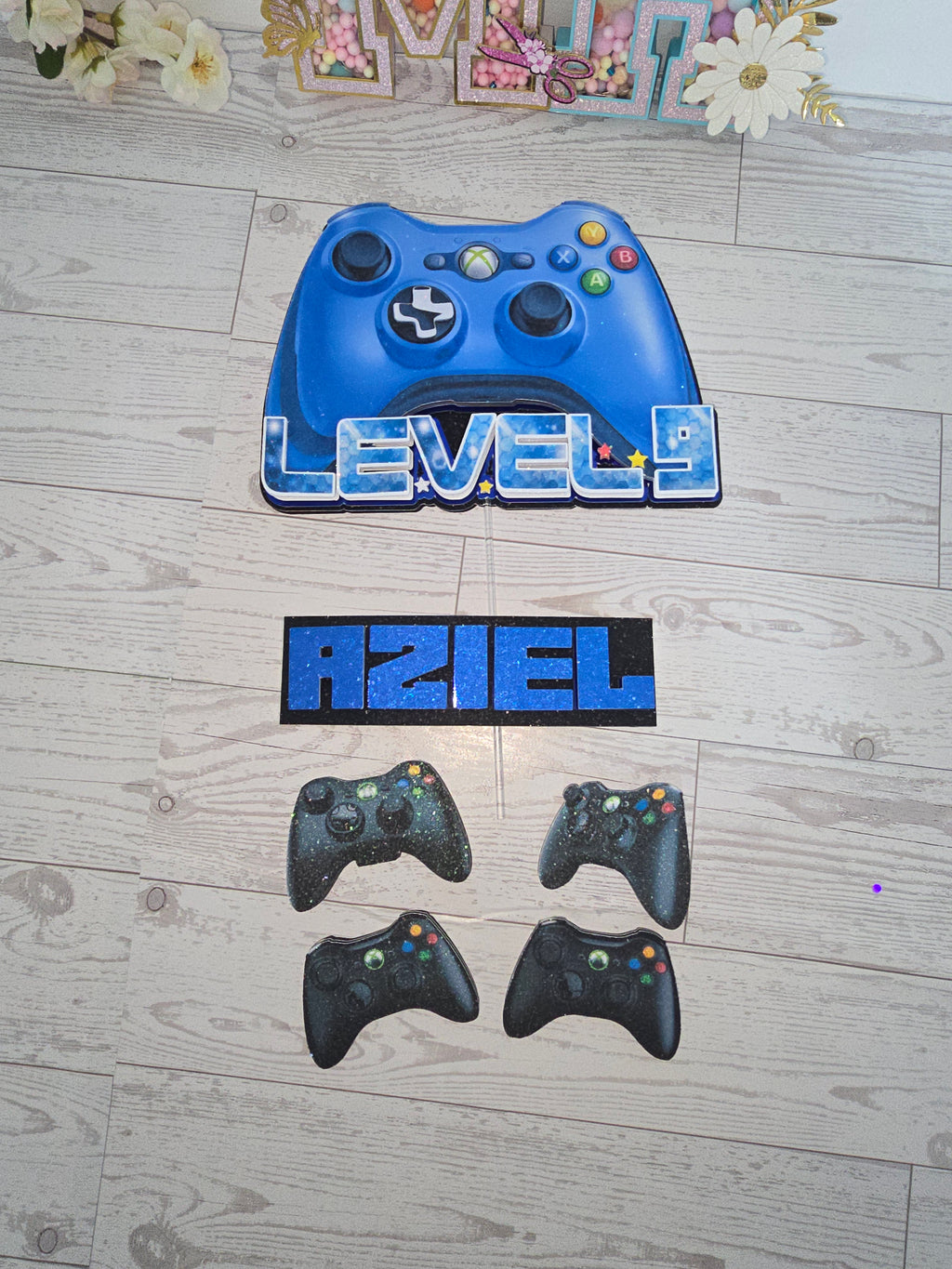 Personalized 3D Video Game Cake Topper – Glitter with Name and Age