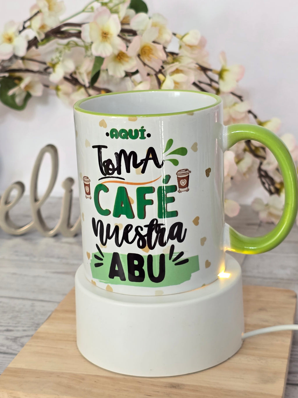 Taza Personalizada Día de la Madre | Mamá, Abuela, Abu, Bisabuela | 11oz Cerámica