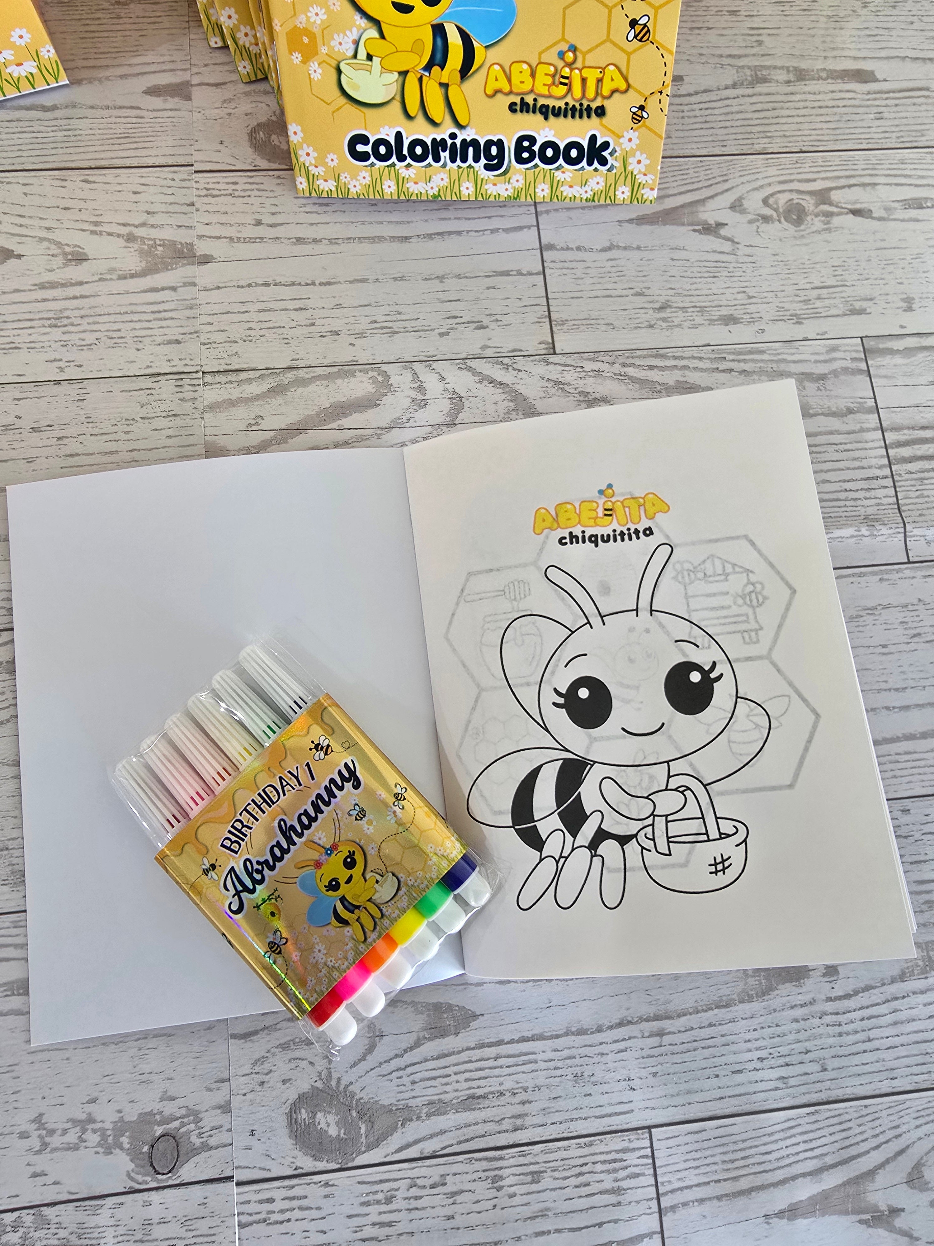 12 Personalized Coloring Book Set + 6 Markers | Kids Birthday Party Favors – Sold by Dozen Abejita
