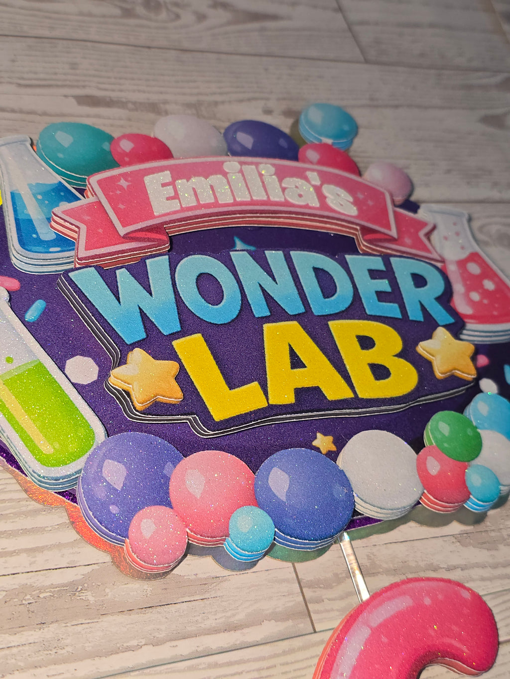 Personalized 3D Wonder Lab Cake Topper – Glitter with Name & Age