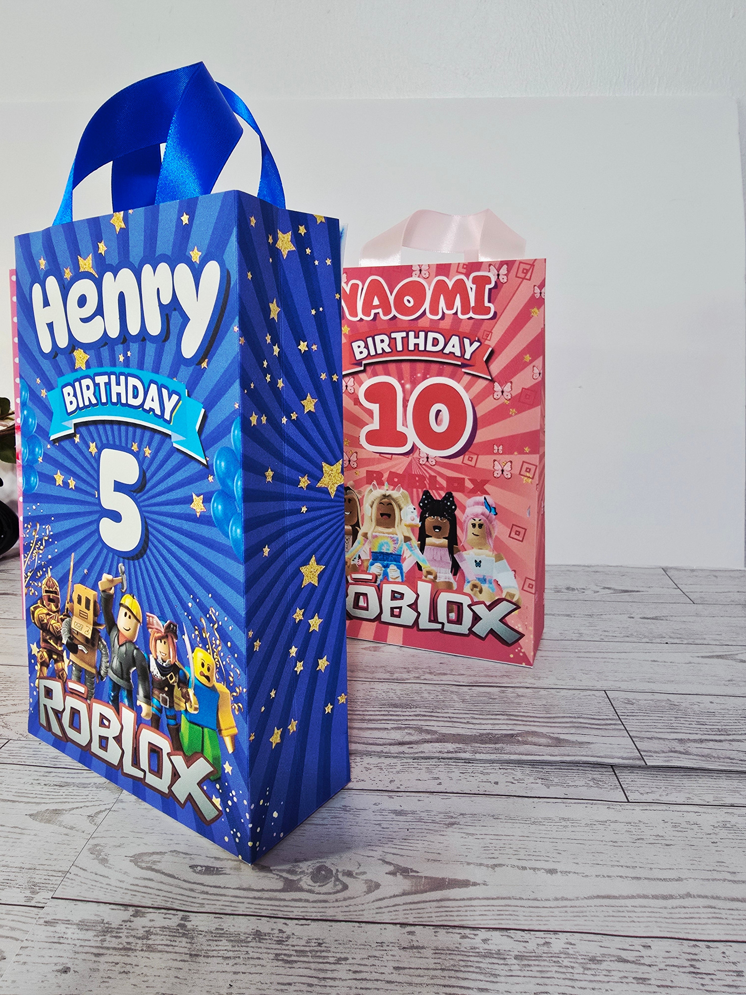 12 Personalized Roblox Birthday Gift Bags with Name & Age – 8.5"x5.5" Ribbon Handles