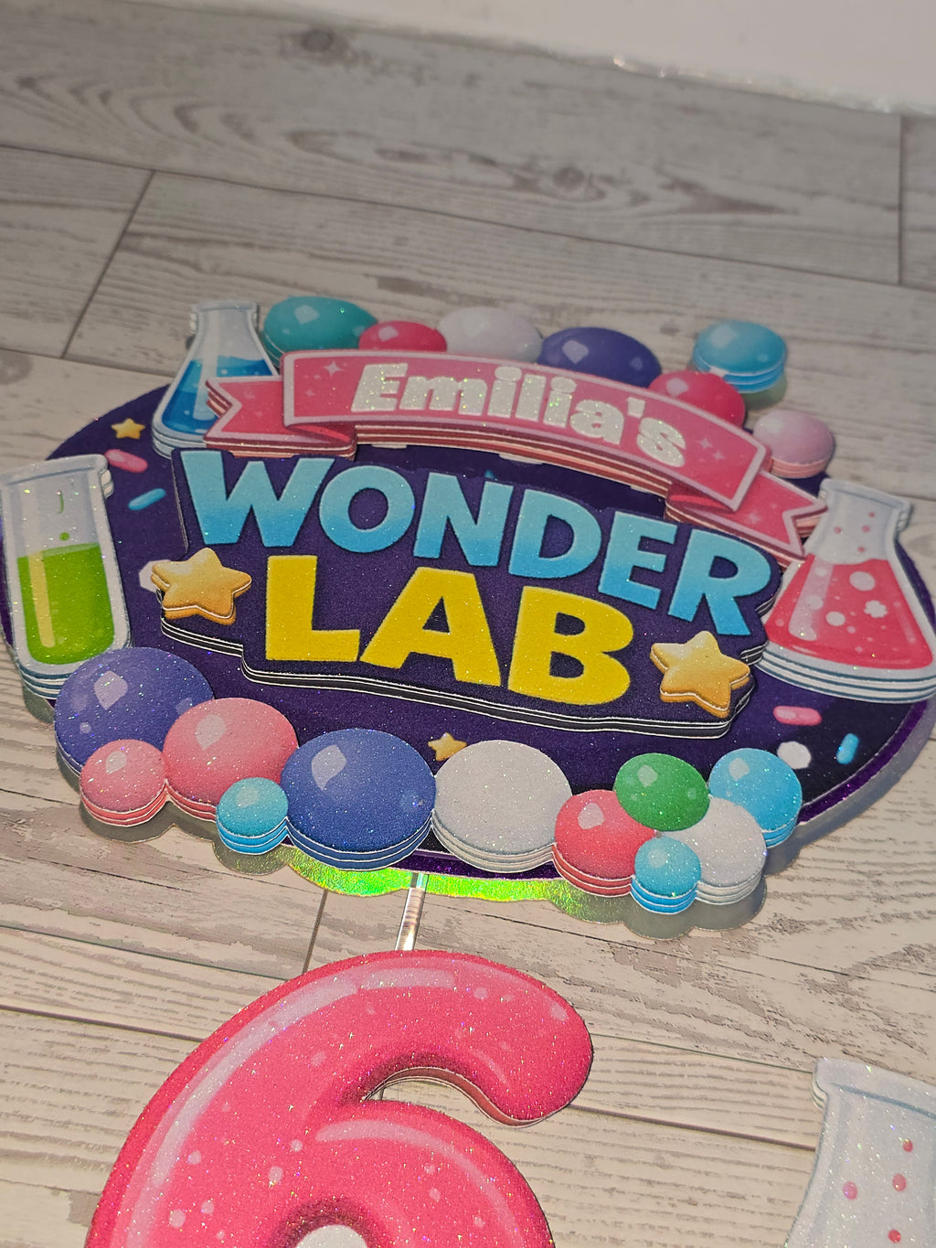 Personalized 3D Wonder Lab Cake Topper – Glitter with Name & Age